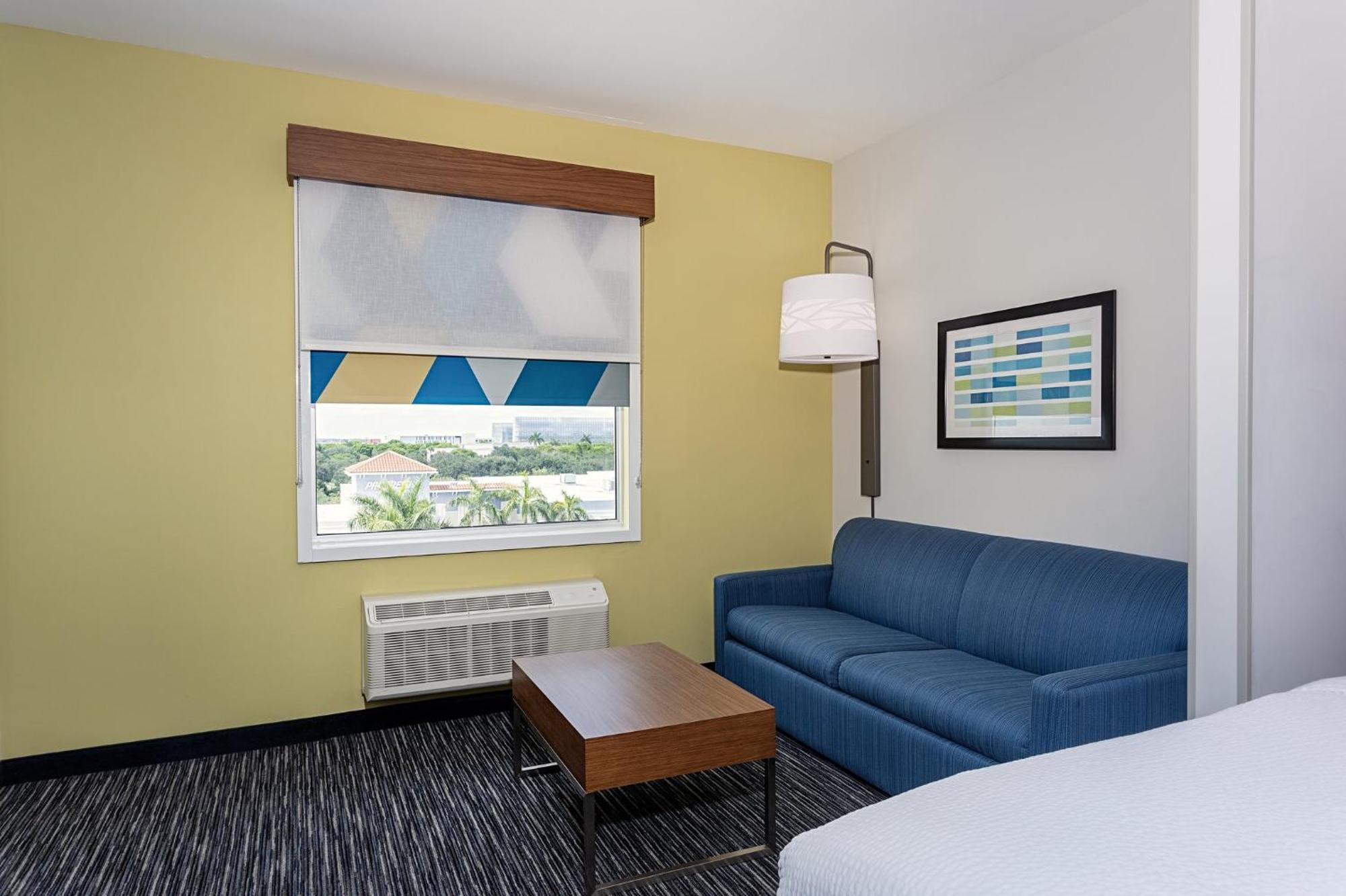 Holiday Inn Express & Suites - Miramar By Ihg Kültér fotó