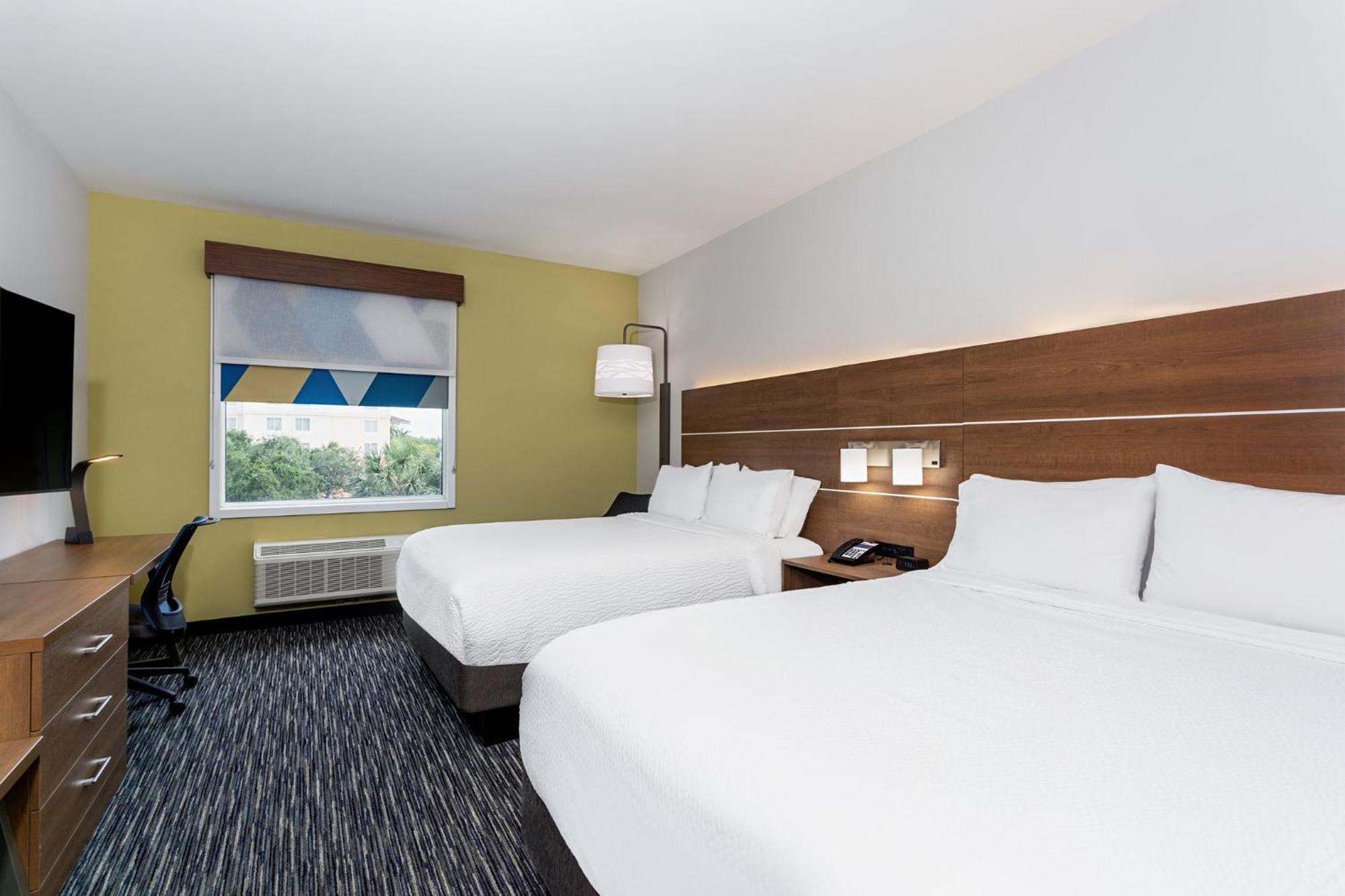 Holiday Inn Express & Suites - Miramar By Ihg Kültér fotó